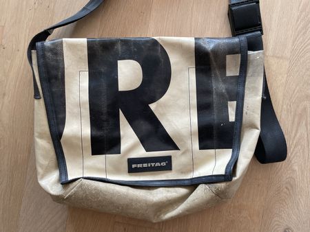 FREITAG Dexter Tasche beige