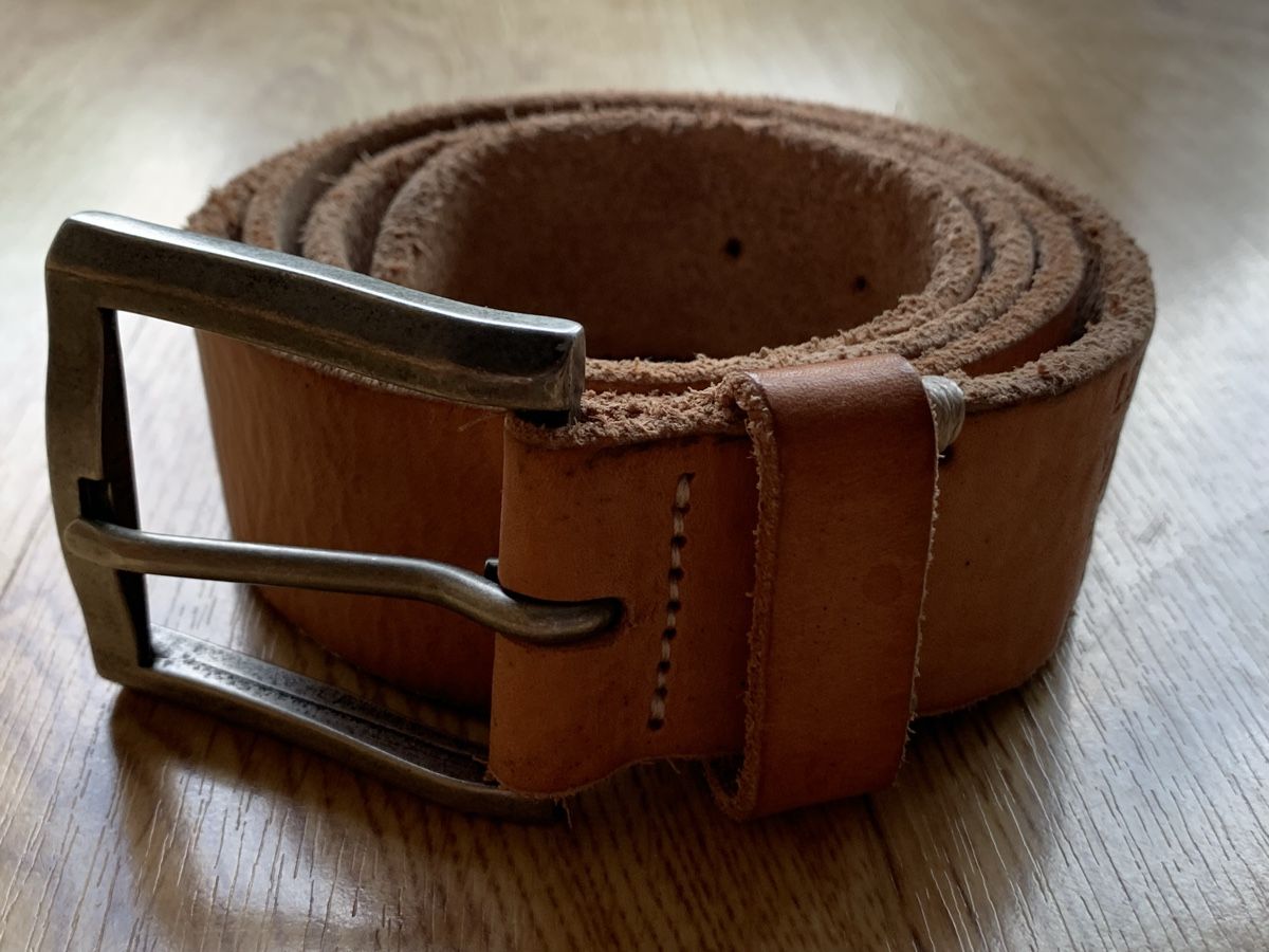 Levi's Cinture: Herrengürtel Levi‘s Wildleder – Nuovo (secondo la descrizione) da Uetikon am See venduto da beo22