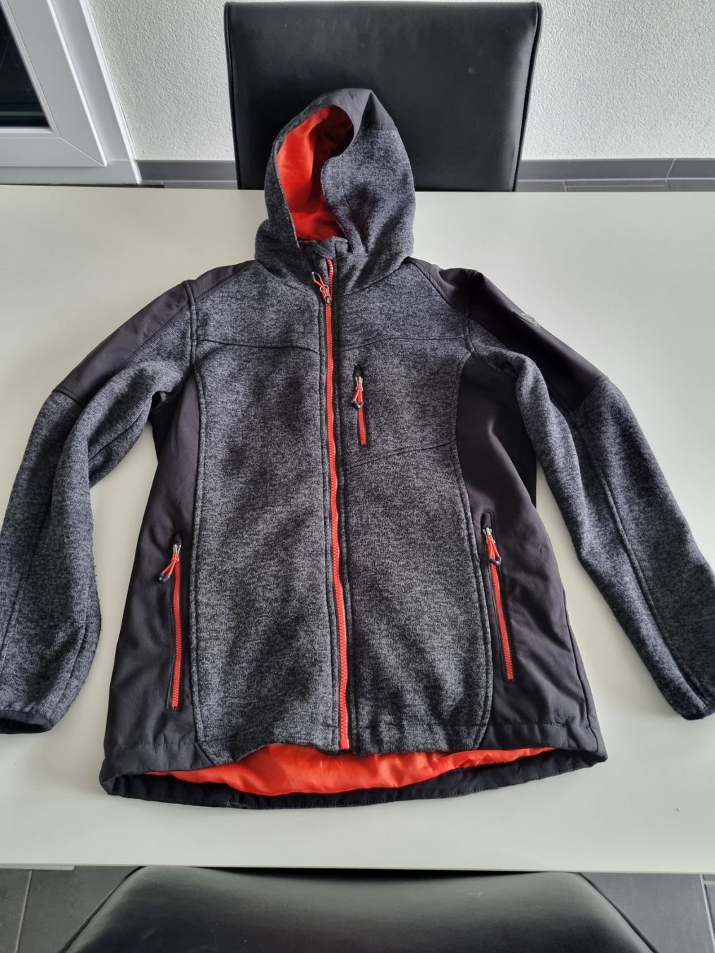 Killtec Giacche & Cappotti: Gr. 164 Killtec Jacke grau – Usato da Sutz venduto da Dalilea