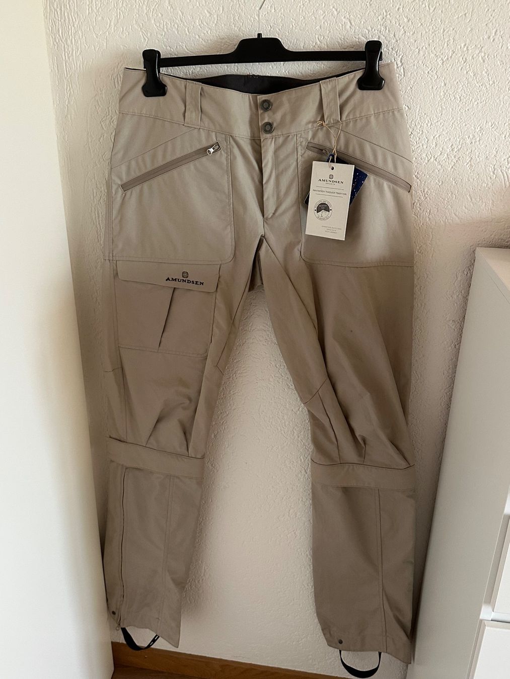 Pantaloni: Amundsen Vidda Split Pants Herren L Ventile neu – Nuovo e nell'imballaggio originale da Sursee venduto da ali_wd2m 6