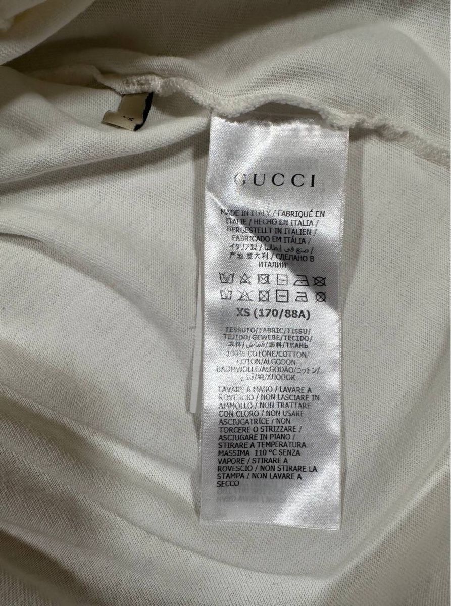 Gucci T-Shirts: Gucci T-shirt  – Gebraucht aus Pfäffikon ZH von Nataliia. 3