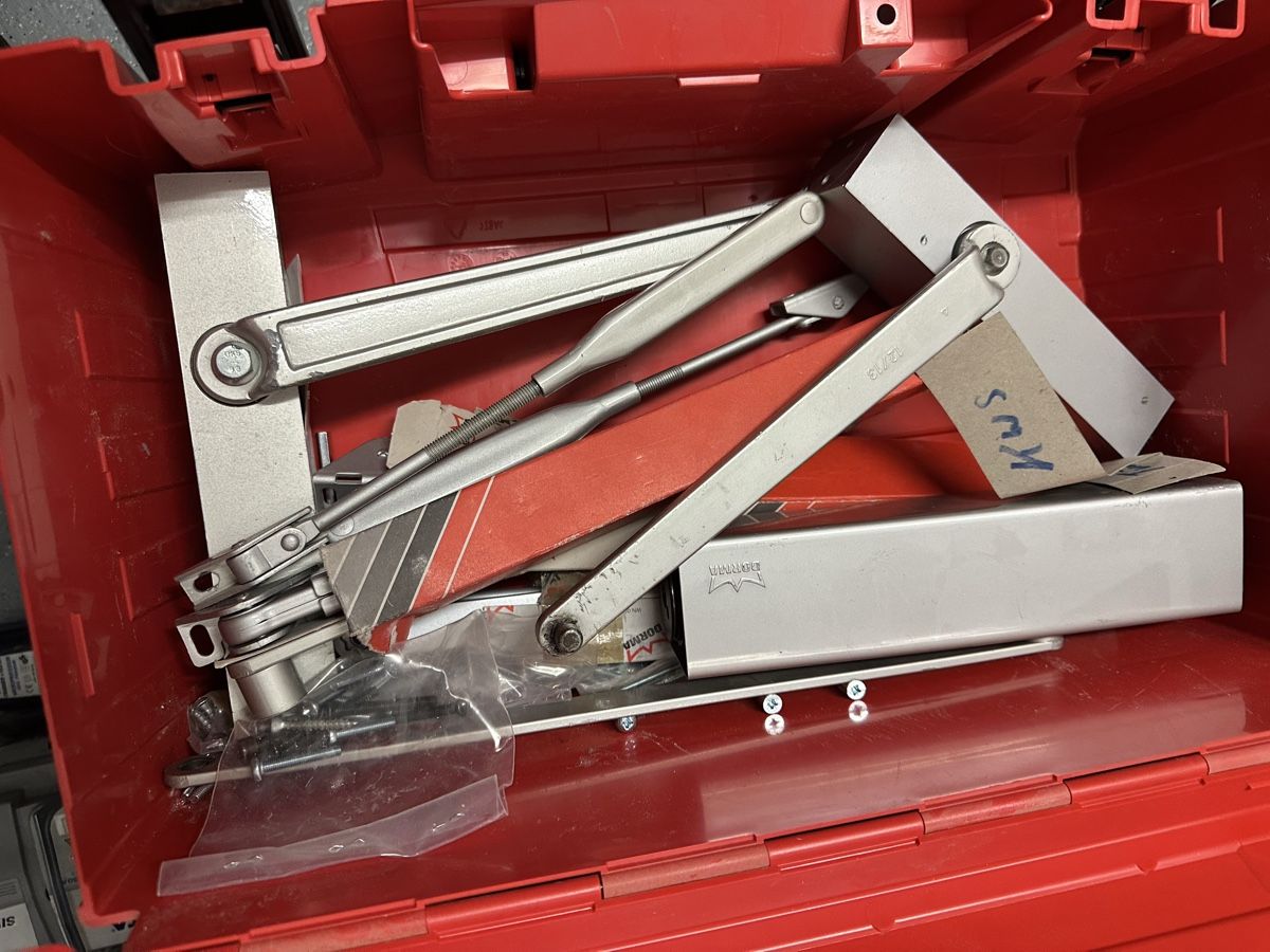 Hilti Alle Werkzeuge: Hilti koffer – Gebraucht aus Nürensdorf von maqopaqo 5