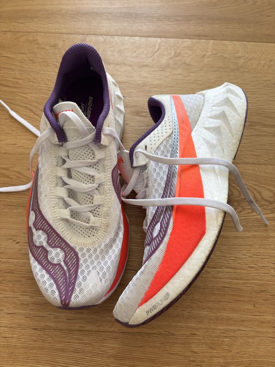 Saucony Scarpe da uomo: Saucony Endorphin pro 4 Grösse 38.5 – Nuovo (secondo la descrizione) da Oberhofen Thun'see venduto da janine.70