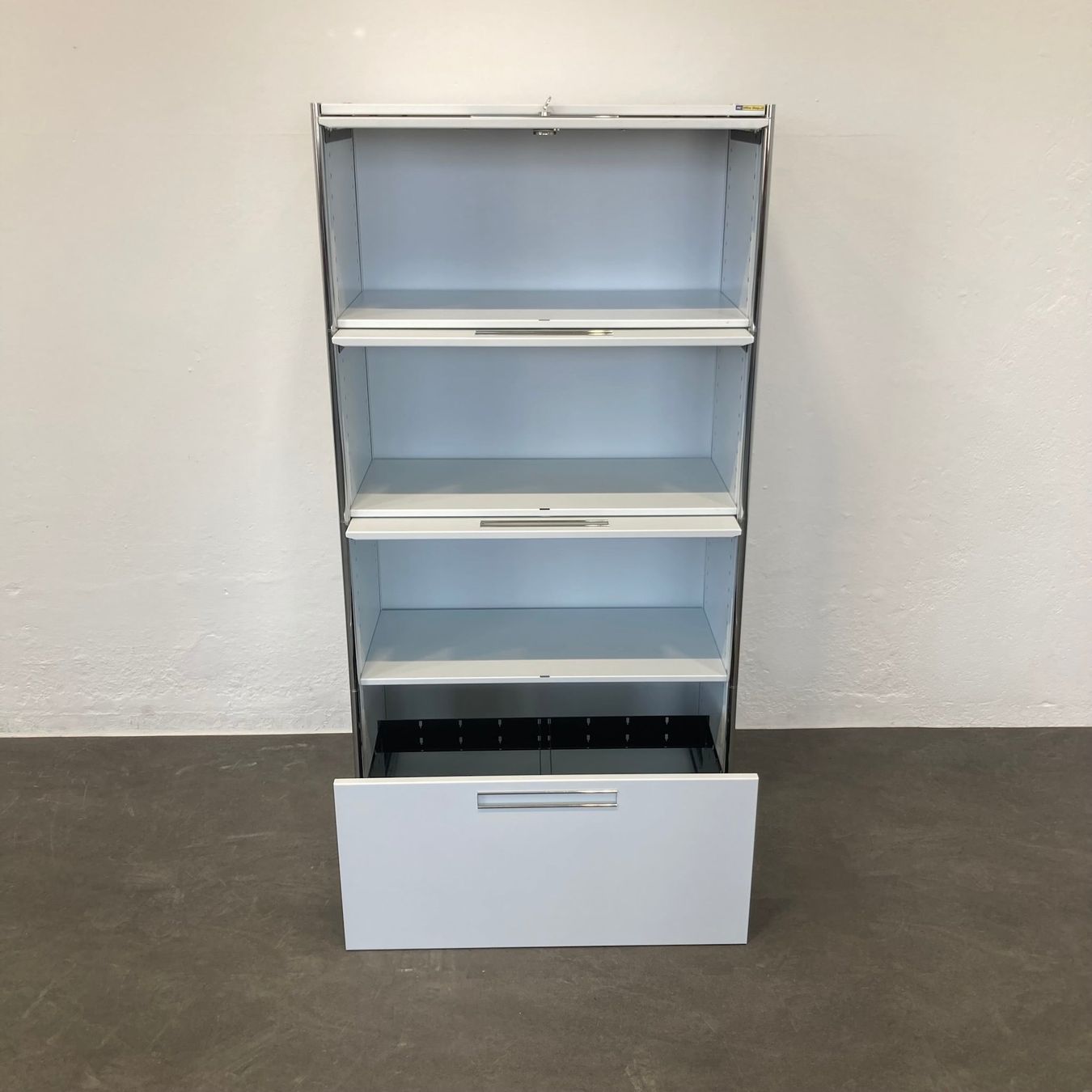 Banconi: Ergodata step modul 4er-Kombination 800mm - Weiss - mit – Usato da Schönenwerd venduto da mcofficeshop 1