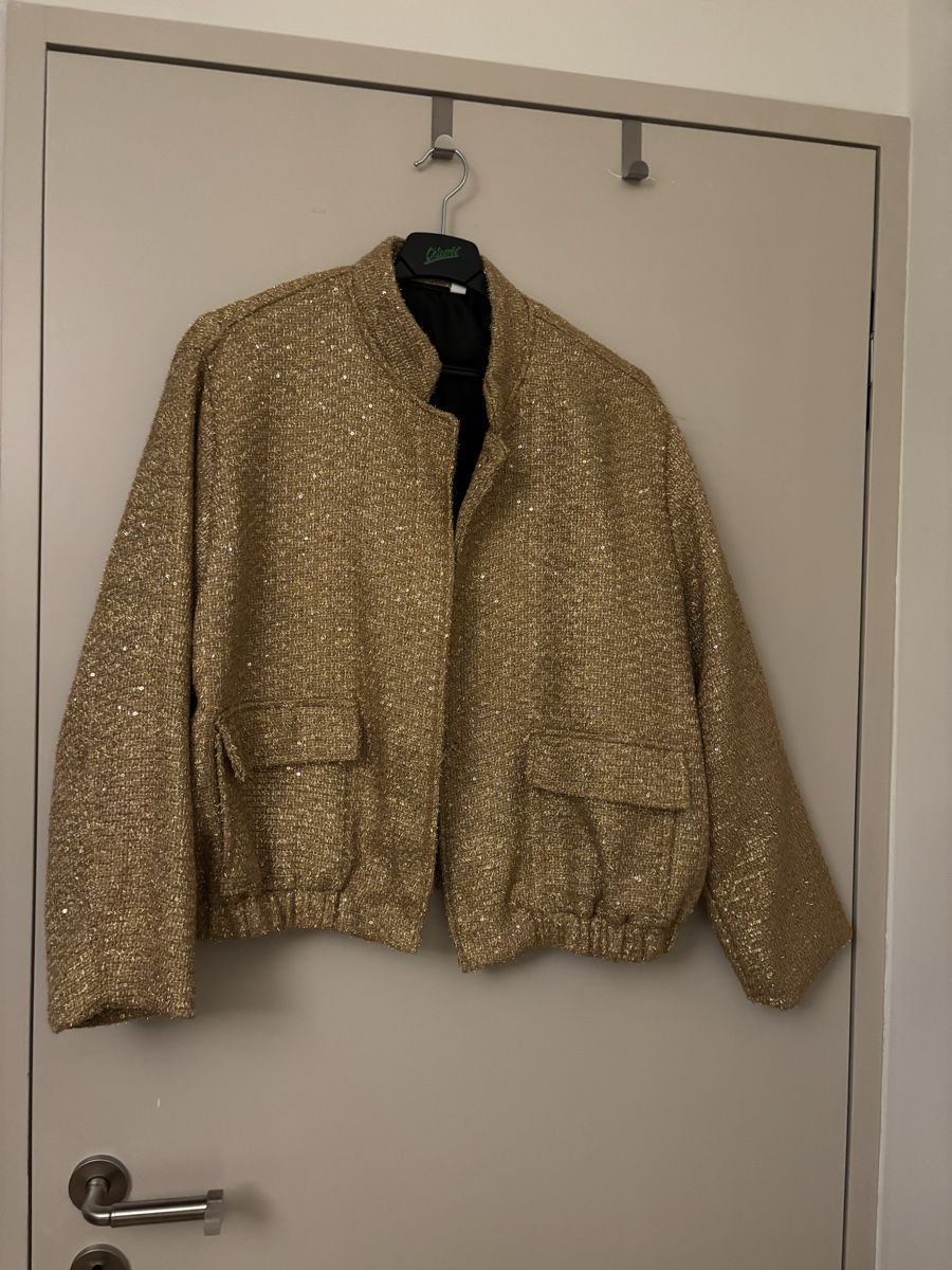 Giacche: Goldene Jacke, neuwertig, Grösse L – Nuovo e nell'imballaggio originale da Arbon venduto da Viktoriaa