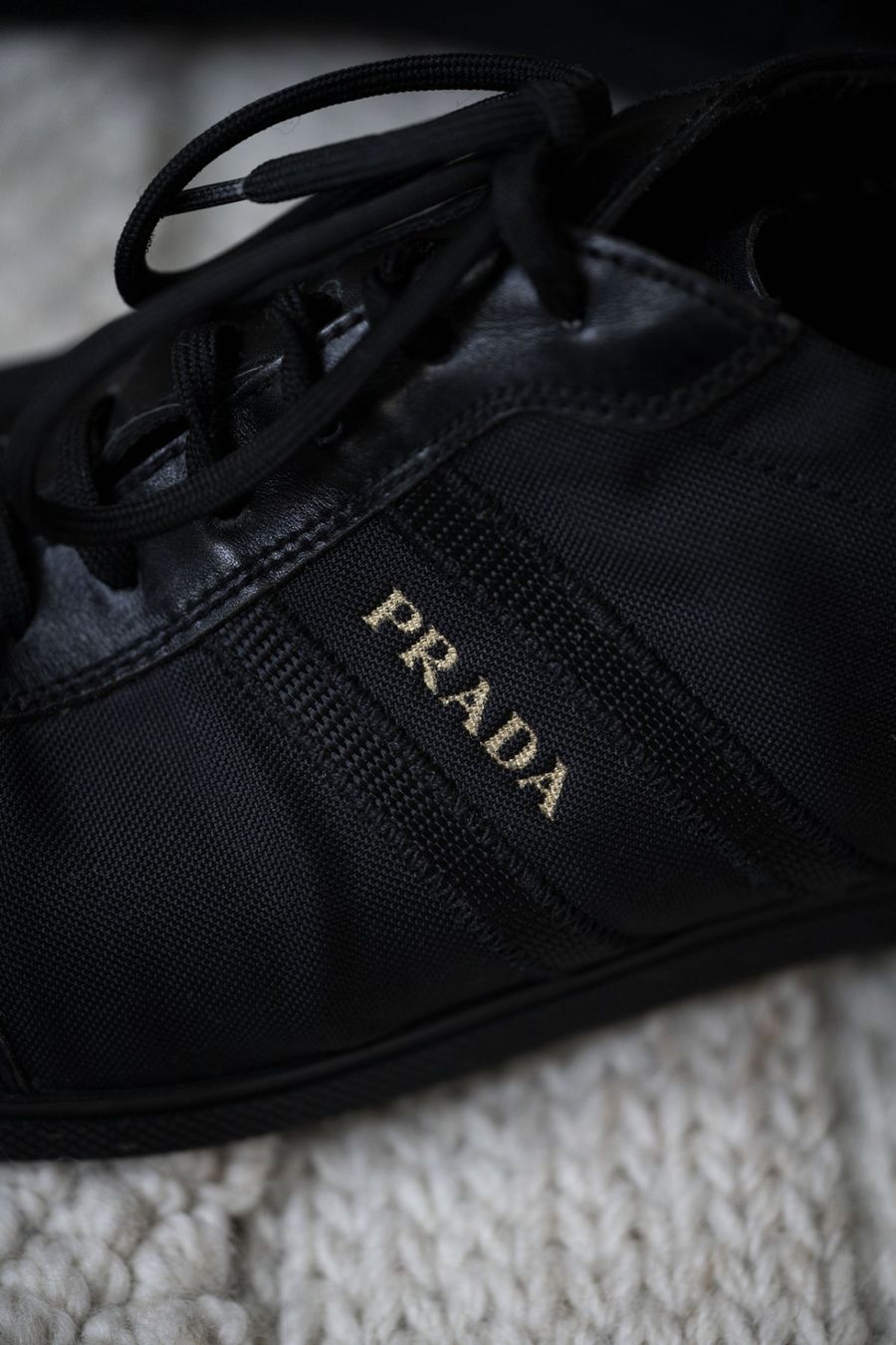 Prada Herrenschuhe: Prada  Leder-Turnschuhe – Gebraucht aus Zürich von alex093 1