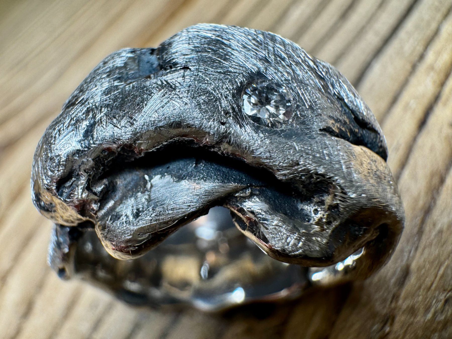 Anelli: Ein handgefertigter Diamant - Silber Ring – Nuovo e nell'imballaggio originale da Rüti ZH venduto da Herzschmiede