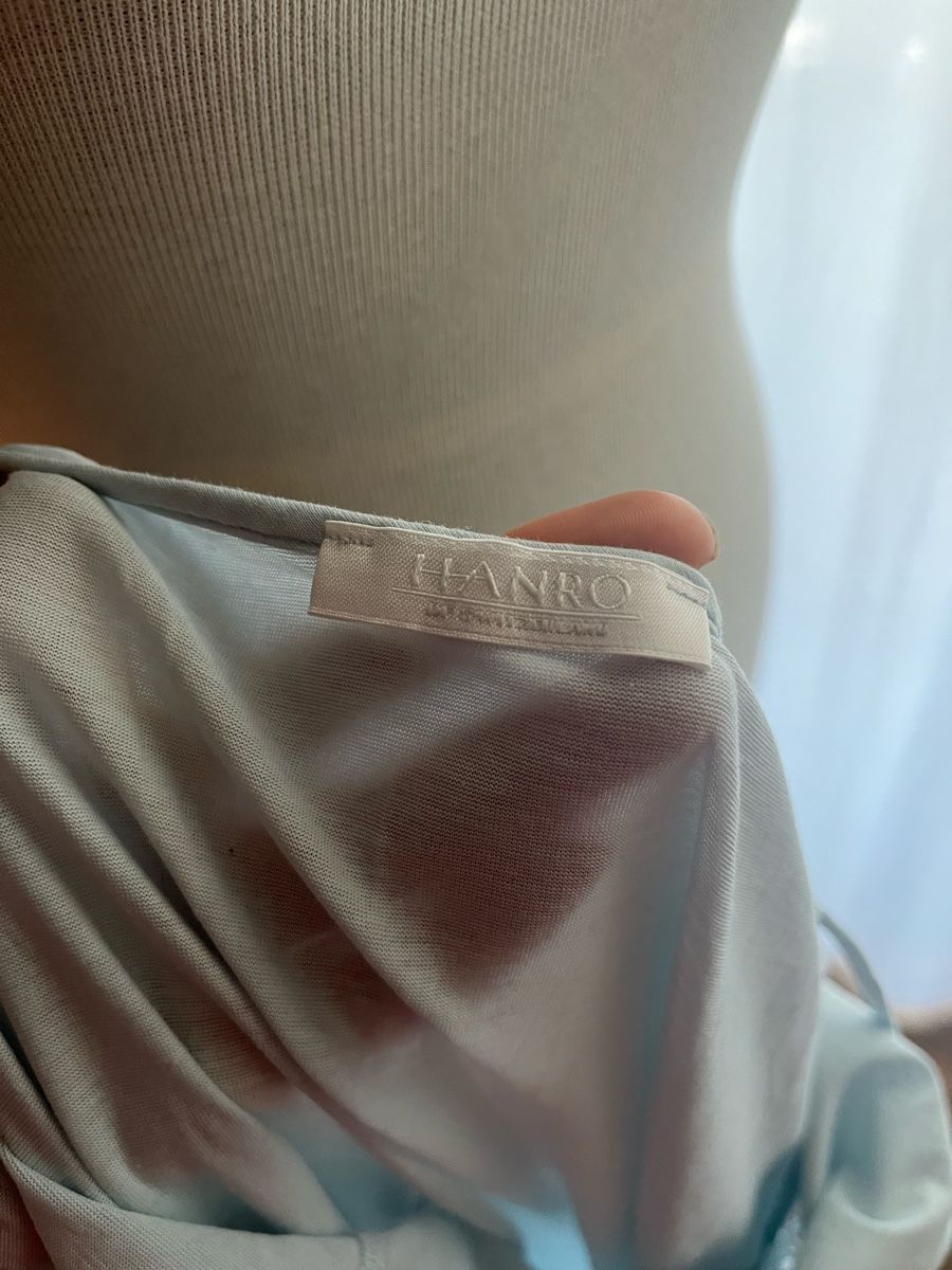 Hanro Robes: Kleid HANRO hellblau mit Spitze Grösse L – D'occasion à Kriens par phi_l95v 6