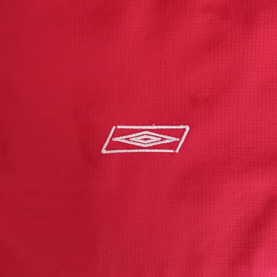 Umbro Jacken: Vintage Umbro Trackjacket Red/White (S) – Gebraucht aus Chamoson von Sapoloshop 1
