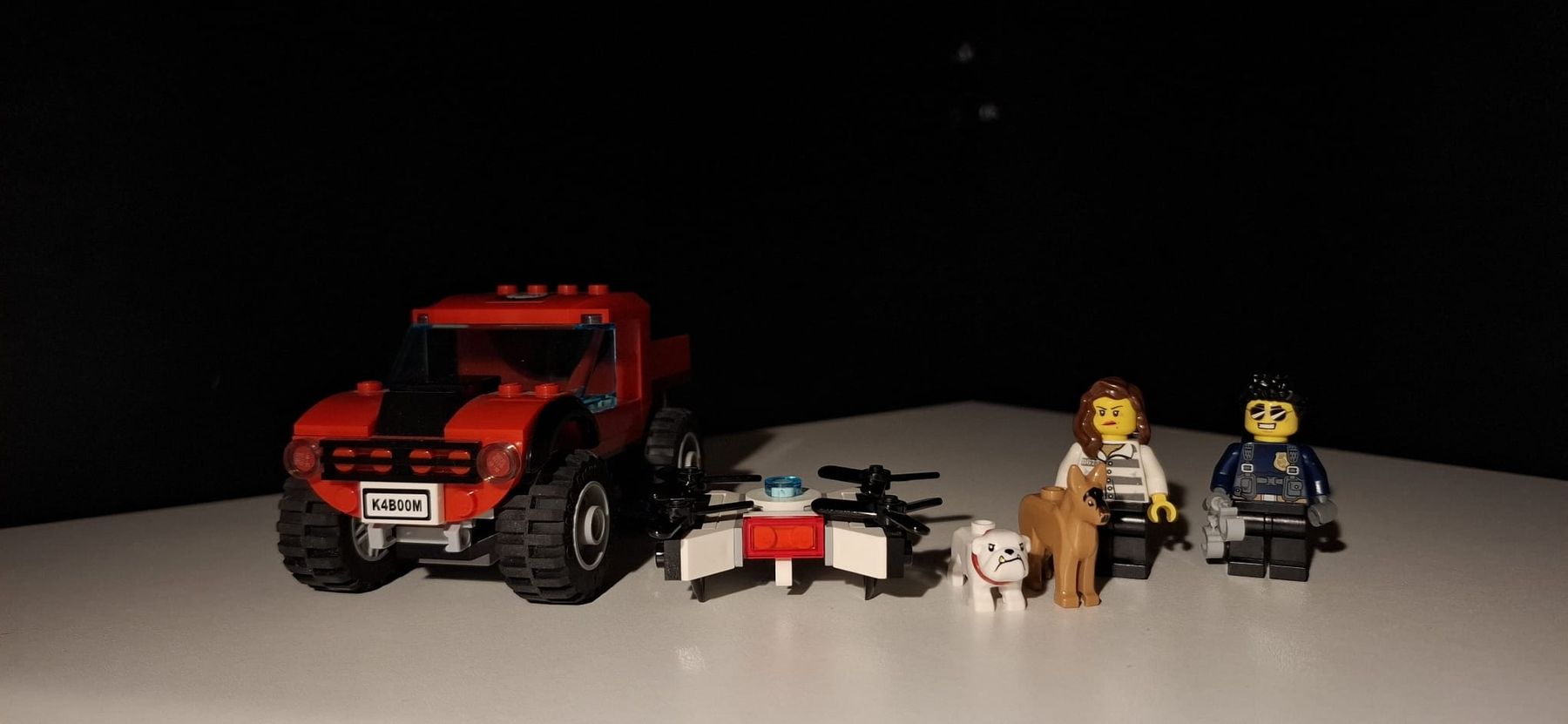 Lego Baukästen: Lego City Polizeistation 60246 – Gebraucht aus Birmenstorf AG von Hexxor 5