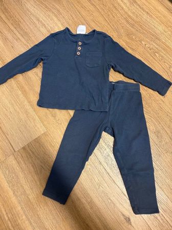 Zweiteiler/Pyjama, grösse 86/92