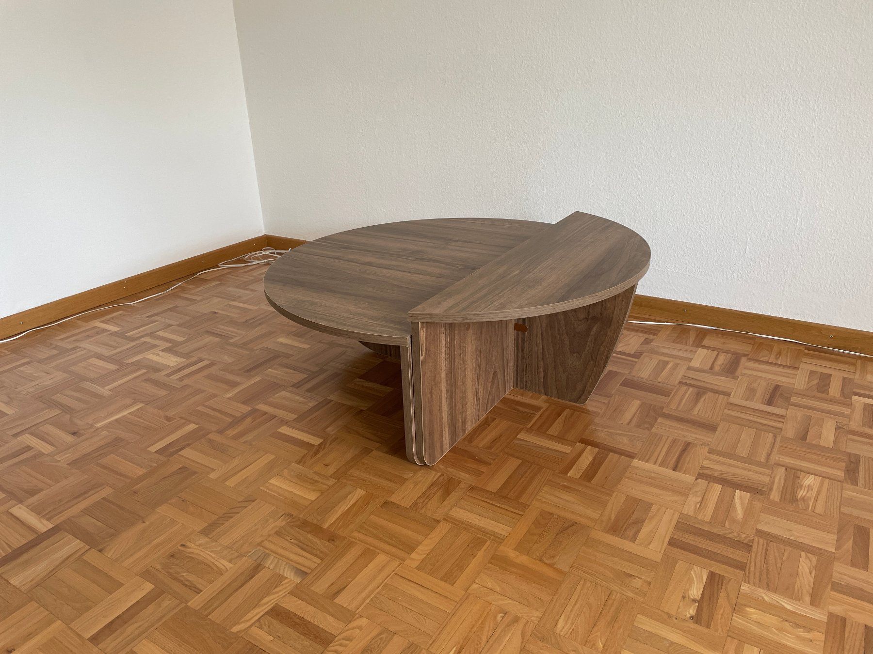 Tische: Dunkelbrauner, "halbierter" Couchtisch – Gebraucht aus Frauenfeld von -blubber- 6