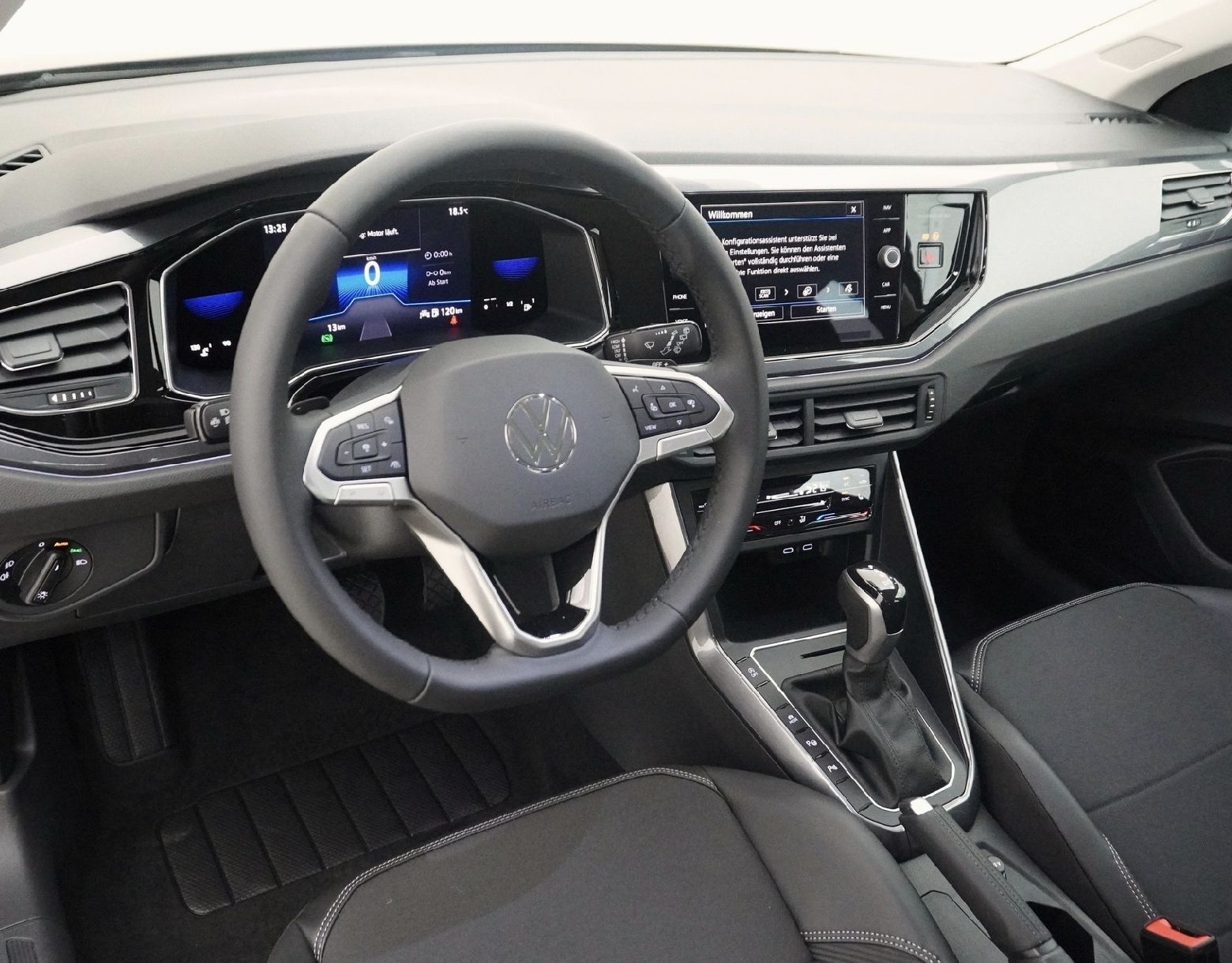 VW Automobili: VW TAIGO STYLE mit "echtem Navi" und orig. Dachträger – Usato da Geroldswil venduto da AndiHighflyer 2