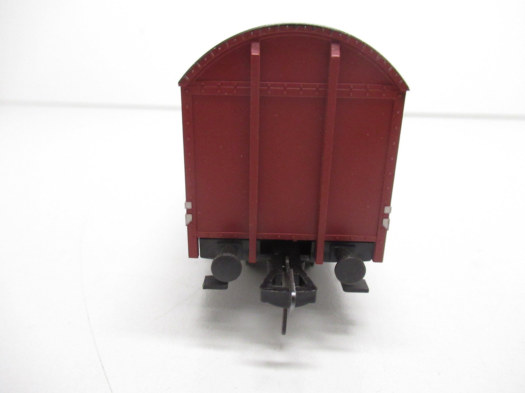 Fleischmann Modelleisenbahnen: Fleischmann 5330 gedeckter Güterwagen der Deutschen Bahn DC – Gebraucht aus Basel von mhmarken 3