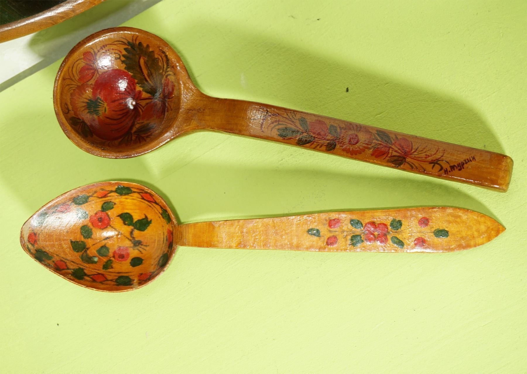 Alle Dekorationen: 5 Nostalgie Holz-Objekte teils bemalt – Gebraucht aus Meggen von Brockitare 5