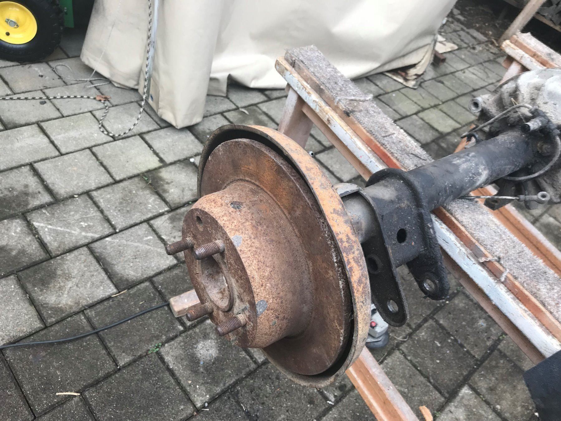 Alfa Romeo Alle Autoersatzteile: Alfa Romeo Hinterachse 9/41, 1300 - 1600 – Gebraucht aus Speicherschwendi von Supersport 3