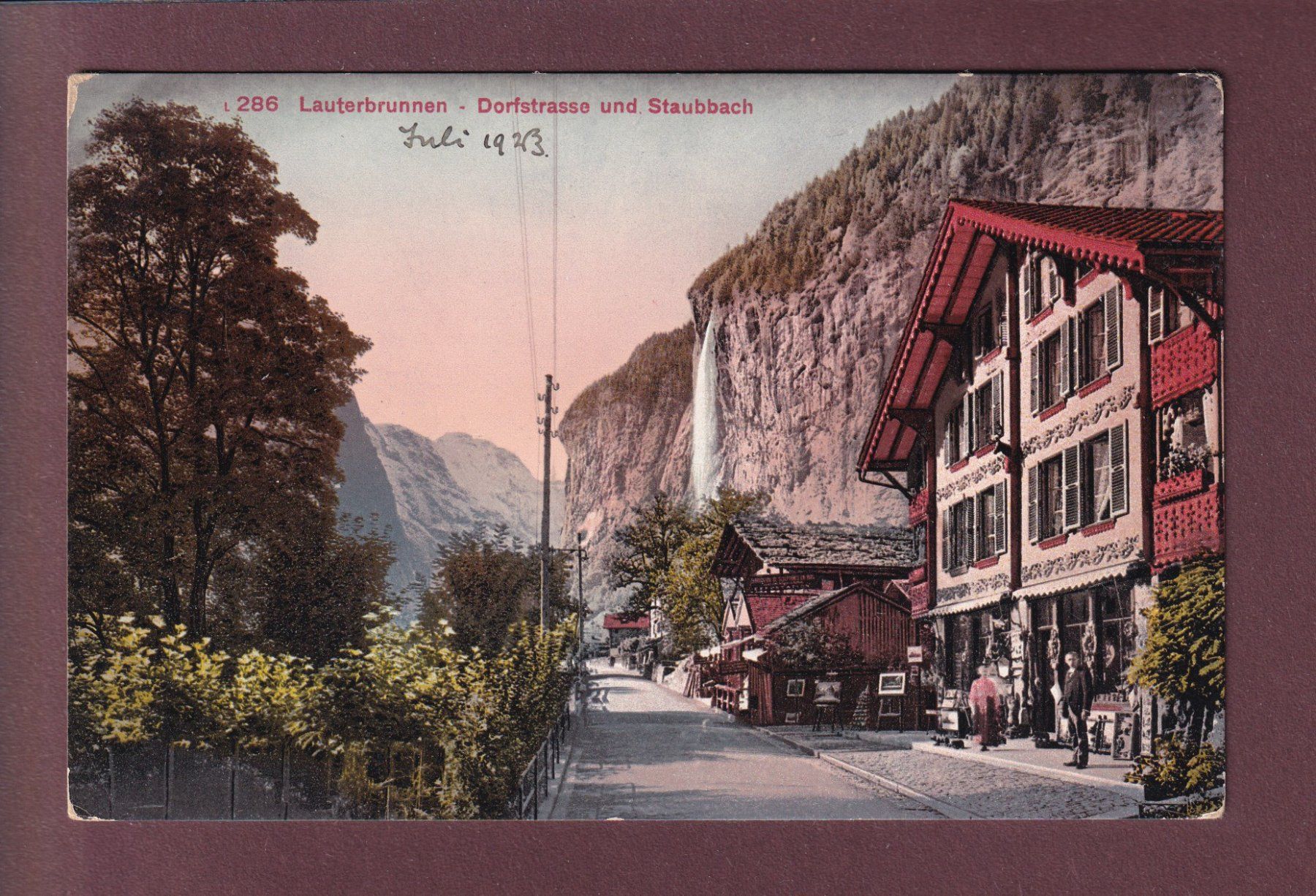 Cartoline postali: LAUTERBRUNNEN - Dorfstrasse - 1923 – Usato da Pully venduto da nicecards
