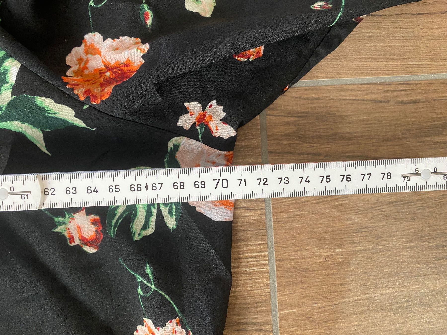 Camicette: Unique21 Bluse langarm Rosenmuster schwarz Gr. 54 – Usato da Pratteln venduto da a23_j2gs 6
