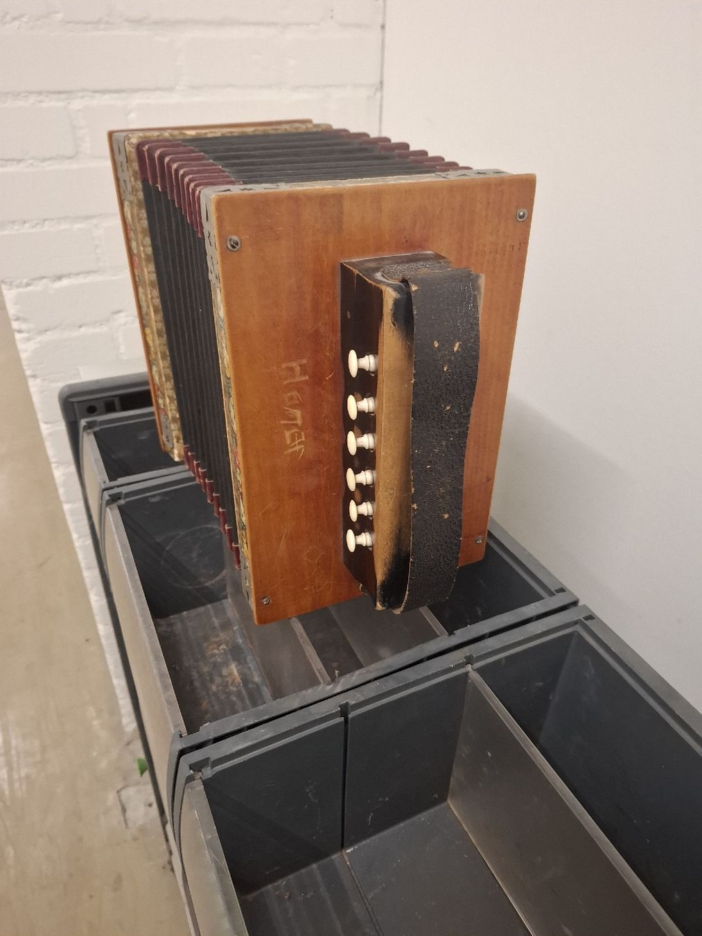 Musikinstrumente: schwyzerorgeli Ballmoss – Gebraucht aus Villeneuve von BibiVintage 1