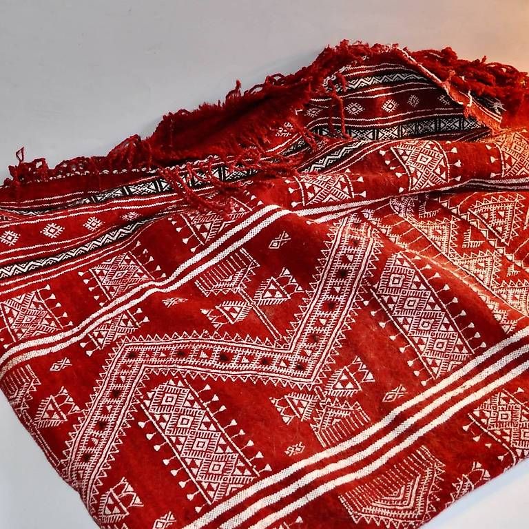 Kilim Teppiche: Tapis tissé et broché / Vintage – Gebraucht aus morges von Kus.design
