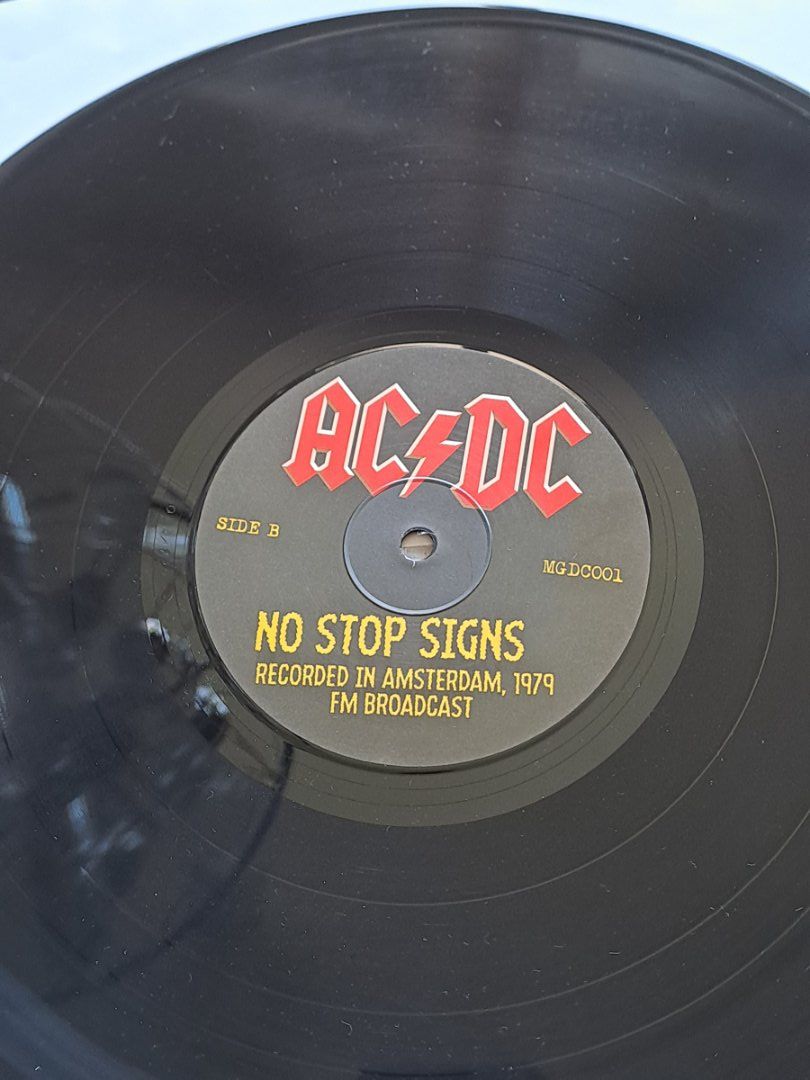 Dischi in vinile: AC/DC – Nuovo (secondo la descrizione) da Bitsch venduto da jajo79076 2