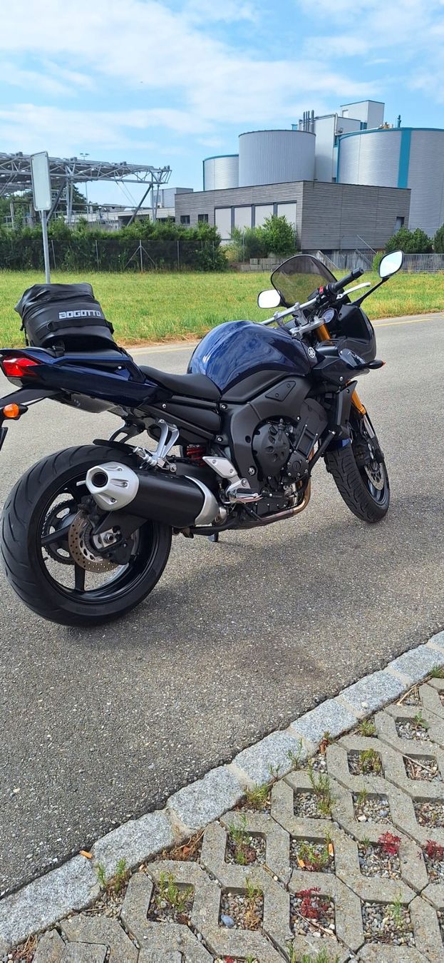 Yamaha Strada: Yamaha FZ 1 – Usato da Aarburg venduto da dar_7lxw 1
