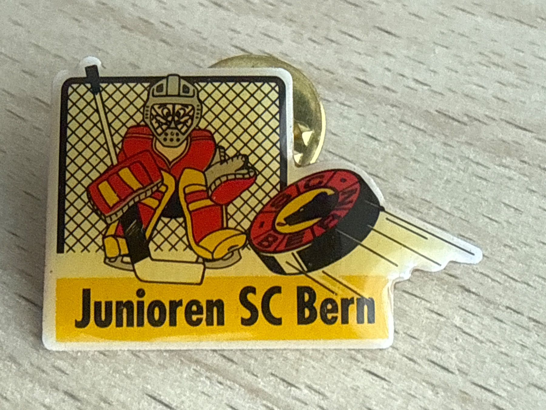Placchette & Badge: Pin Junioren SC Bern – Usato da Glattbrugg venduto da Schweigmatt