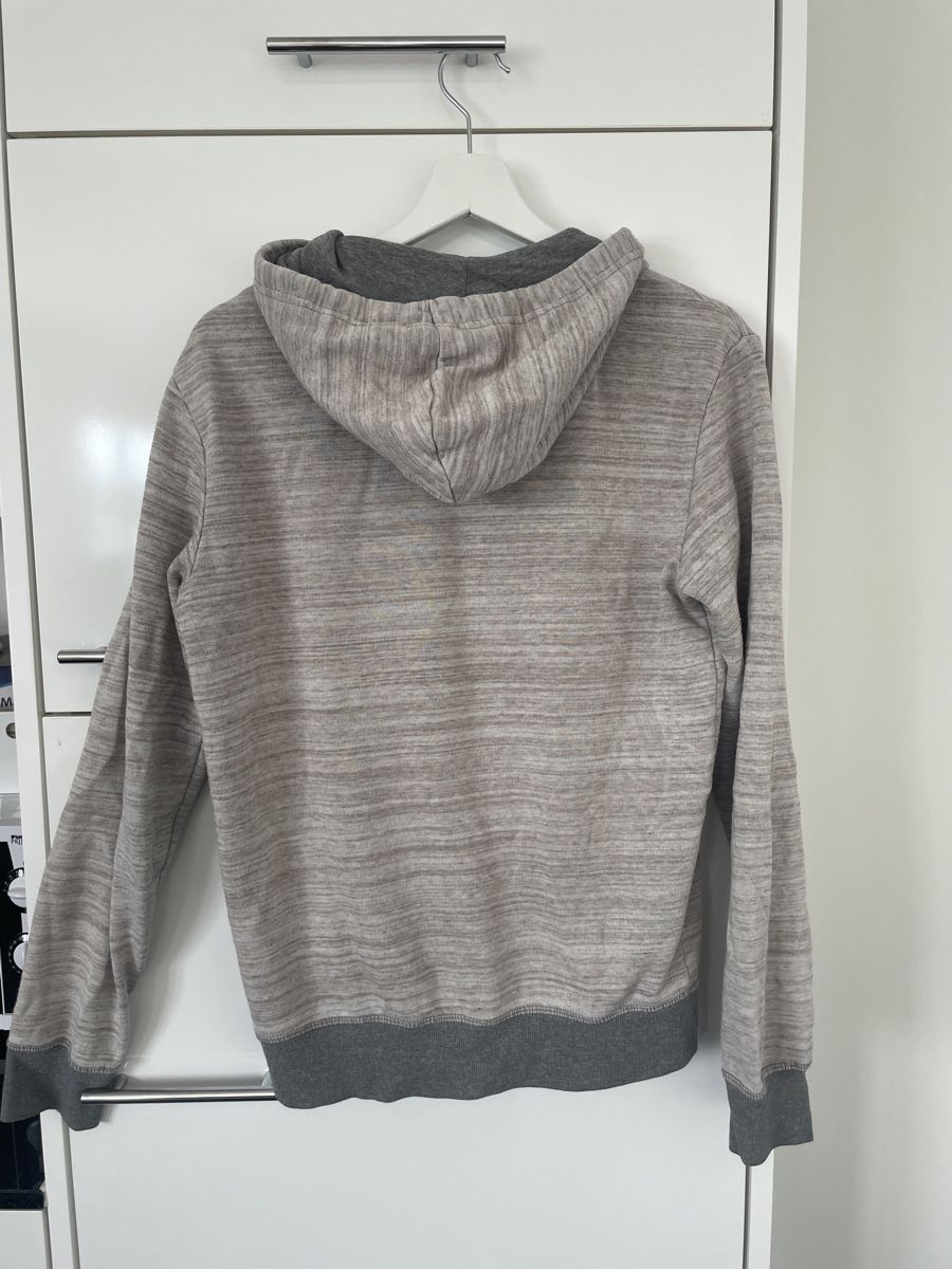 Maglioni & Felpe: Zalando Essentials Hoodie Gr. S - Kapuzenpullover grau melie – Usato da Arbon venduto da llaauraa 2