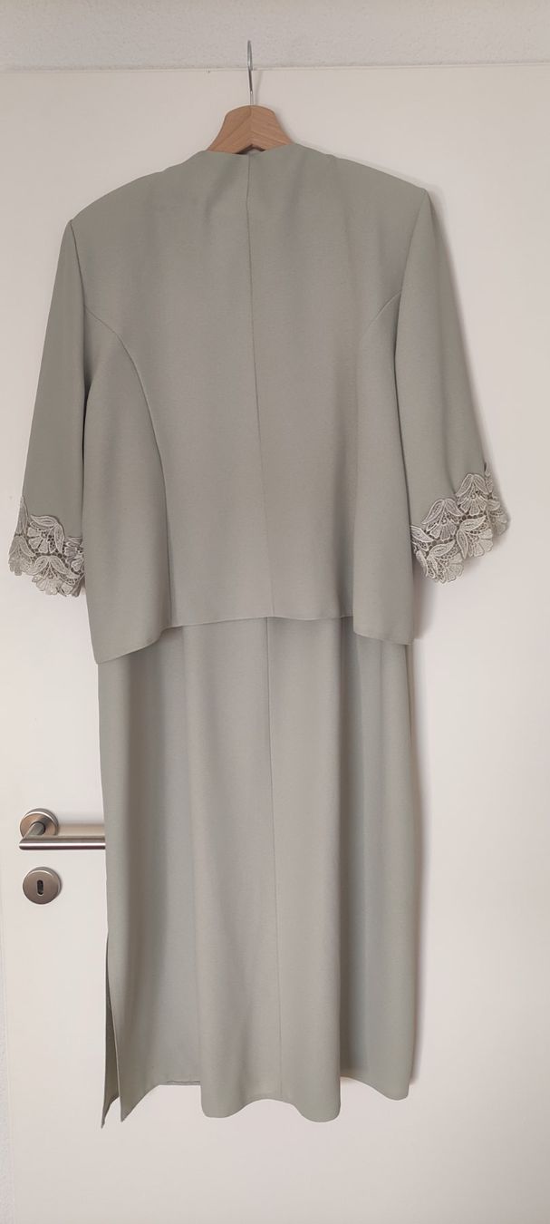 Completi & Tailleur: Elegantes Kleid mit Blazer - Grösse 48 – Usato da Wil SG venduto da Chilla88 2