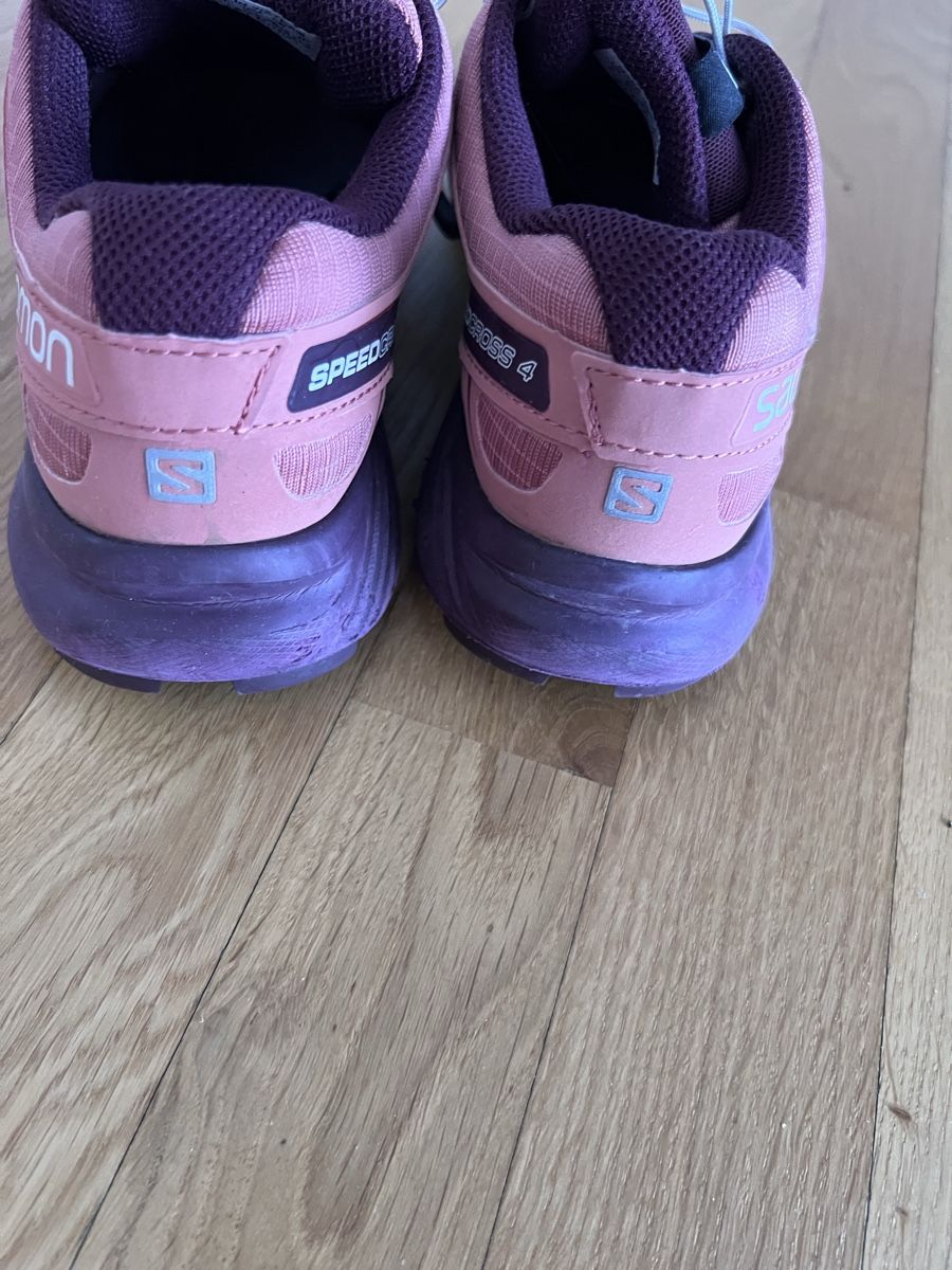 Salomon Scarpe da donna: Salomon Wanderschuhe  – Usato da Neuhaus SG venduto da bernike 7