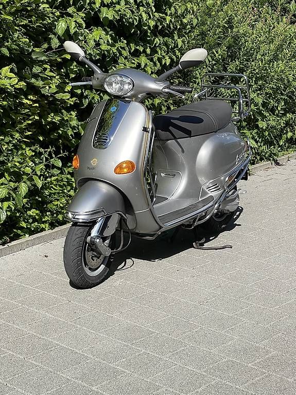 Vespa Scooter: Vespa ET4 Jg. 1998 – Usato da Ehrendingen venduto da Alfaberlina
