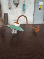 AnNo5a Alte Emaille Lampe/Hof Lampe/Aussen Lampe/Gusseisen