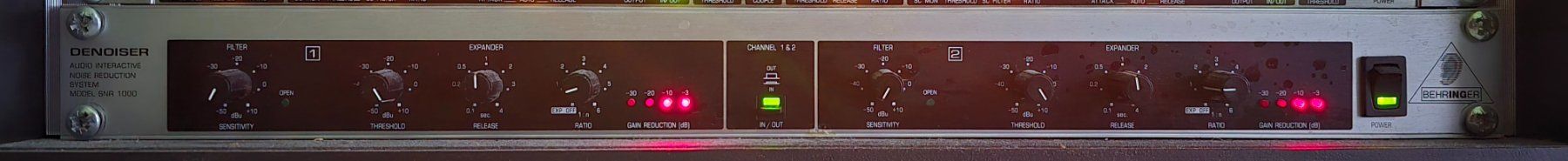 Behringer Strumenti musicali: Denoiser Behringer SNR 1000 – Usato da Biberist venduto da Stanley...