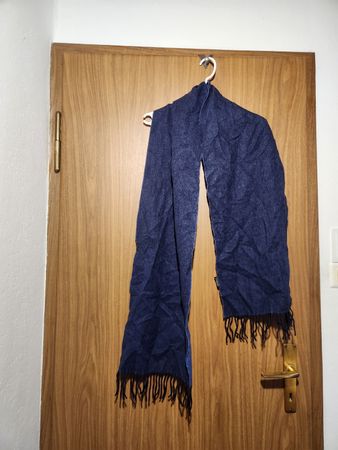 Echarpe en laine et cachemire bleu bon état 