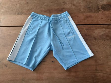 Shorts Marke Black Squad Hellblau Groesse L Zustand Neu