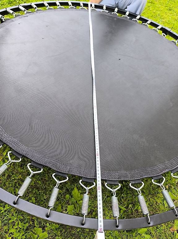 Hudora Trampoline: Trampolin D=140 cm – Gebraucht aus Kehrsatz von Galopom 1