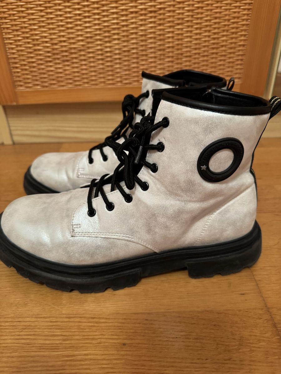 Scarpe per ragazze: Mädchen Schühe Gr 38 – Usato da Zollikofen venduto da repe2