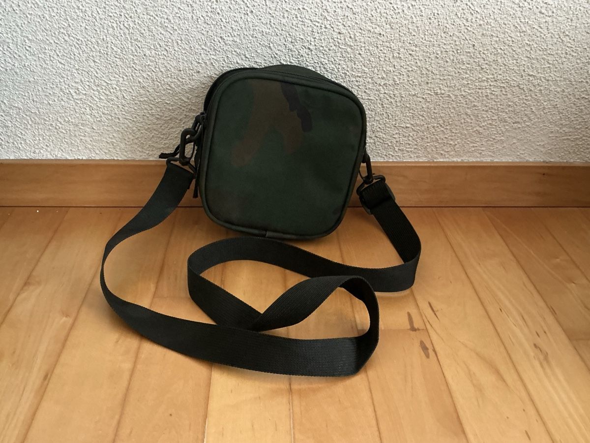 Carhartt Taschen: Carhartt WIP Essentials Bag Camo – Neu (gemäss Beschreibung) aus Arbon von Ramon136 1