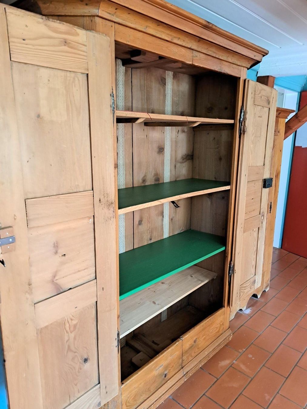 Armadi: Armoire ancienne en arolle – Usato da Servion venduto da ale_9d65 2