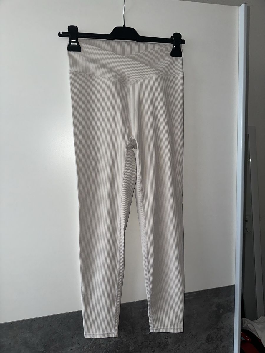 Leggings: Sportleggins beige InaLine lang NEU – Nuovo (secondo la descrizione) da Oftringen venduto da tola19
