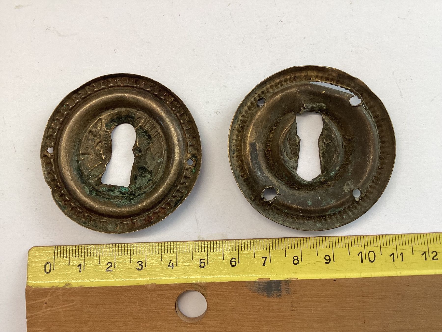 Ferramenta: 2 Beschläge – Usato da Eglisau venduto da mar_5rn2 6
