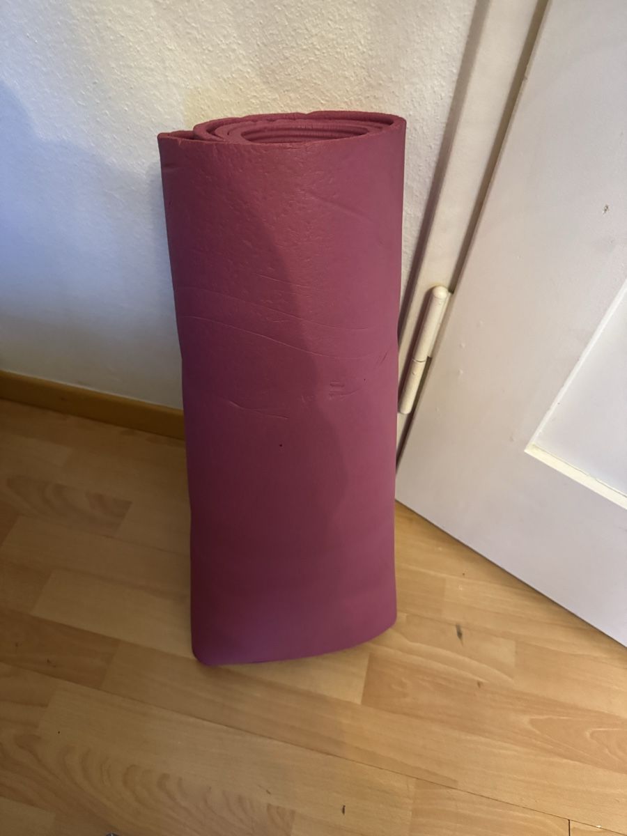 Tappetini fitness: Yoga Fitness Matte – Usato da Zürich venduto da Privat4444