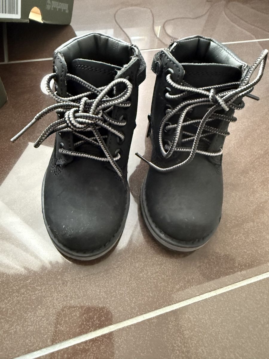 Timberland Scarpe per ragazzi: Timberland Kinderstiefel Gr. 22 – Usato da Kölliken venduto da Vivii01