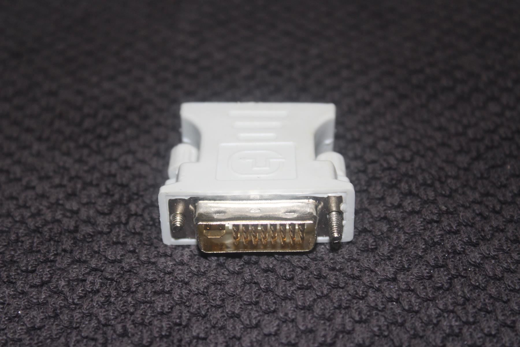 Unità & Adattatore: DVI zu VGA Adapter Digital auf Analog – Nuovo (secondo la descrizione) da Kirchdorf AG venduto da Apost008