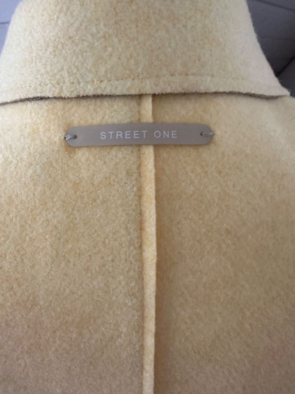 Esprit Mäntel: Gelber Freizeitmantel ESPRIT NEU – Neu (gemäss Beschreibung) aus Widnau von Sheleila 4