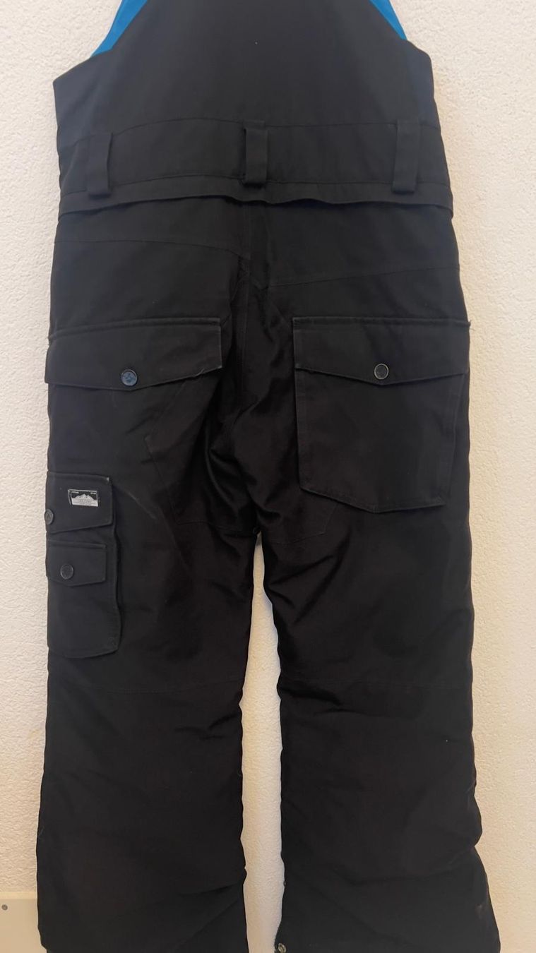 Volcom Pantaloni: Volcom Latzhose, Kinder,  Grösse M – Usato da Root venduto da Aravy 2