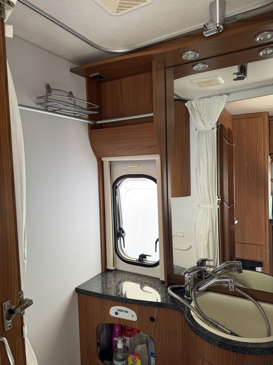Eriba Veicoli da campeggio: Hymer Eriba nova 540 sl – Usato da Zürich venduto da pam_szq8 3