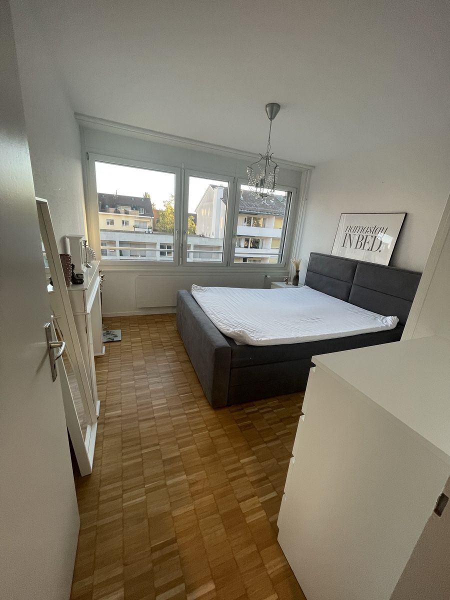 Betten: Boxspringbett mit Aufbewahrung – Gebraucht aus Bern von lar_f2vx 1
