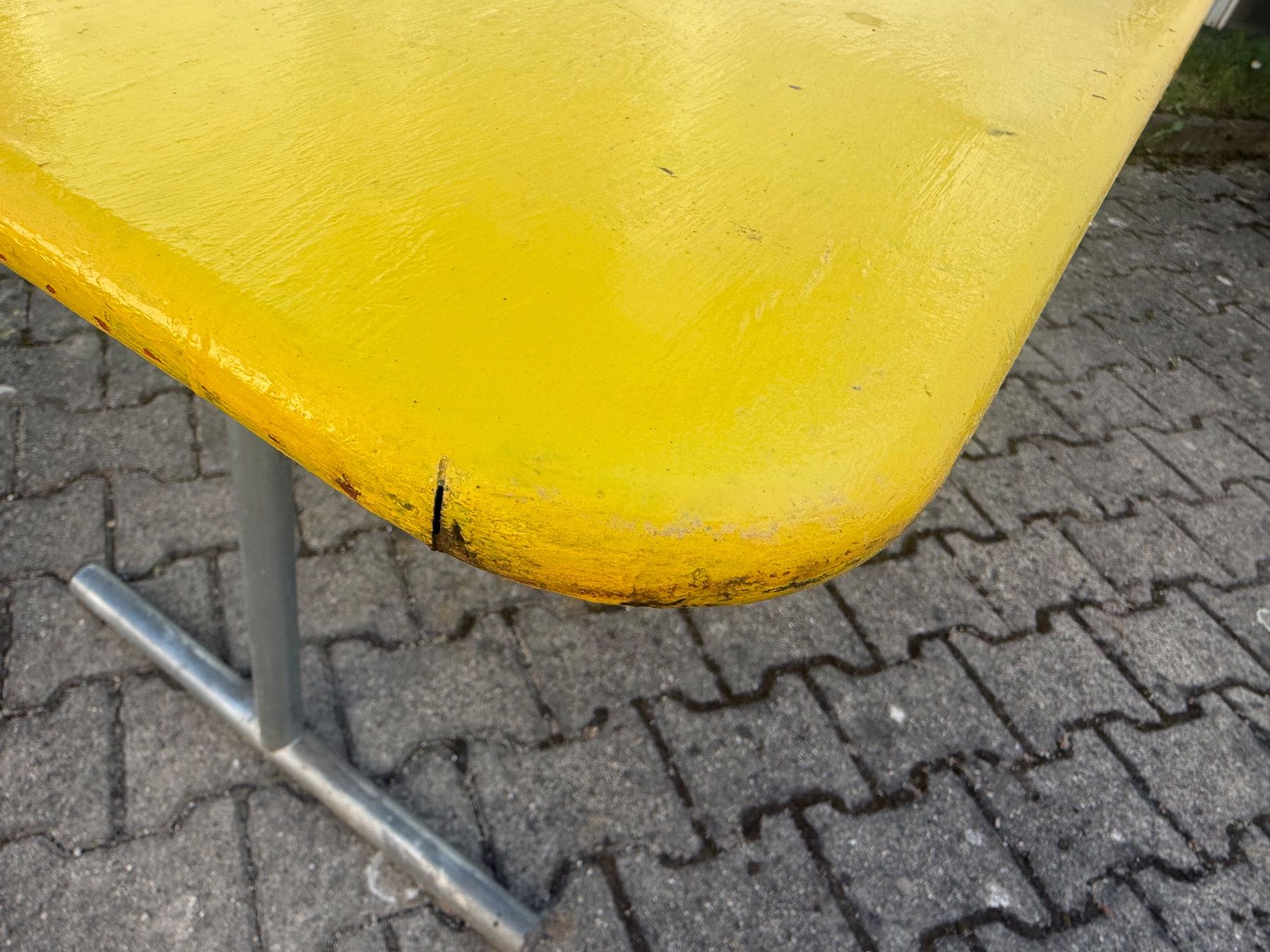 Tavoli: Klapptisch // Bigla – Usato da Schinznach-Dorf venduto da mix 3