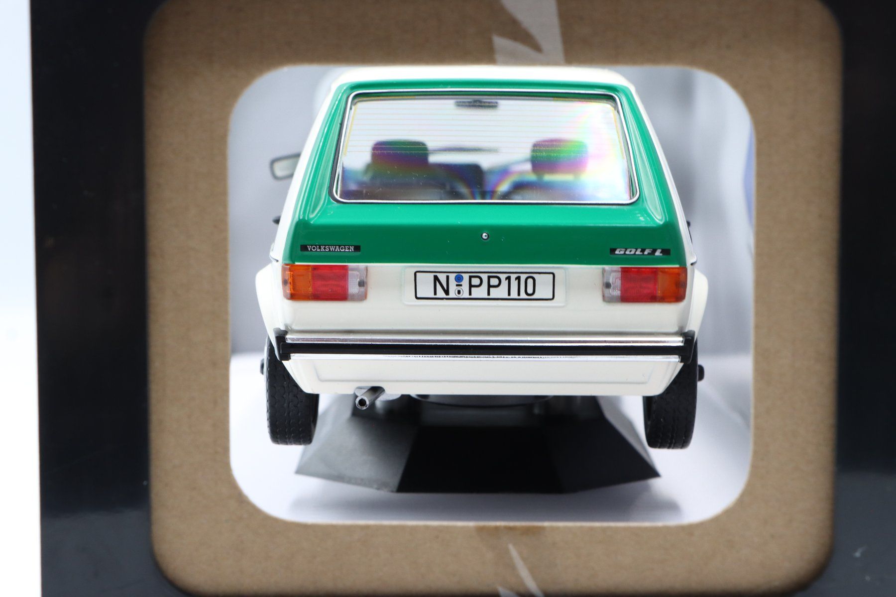 Volkswagen Modellini d'auto: VW Golf 1 1974 Polizei 1:18 Solido – Nuovo e nell'imballaggio originale da Bühl b.Aarberg venduto da modelldiecast 5